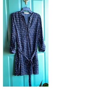 Runway Paris size large ladies belted midi dress